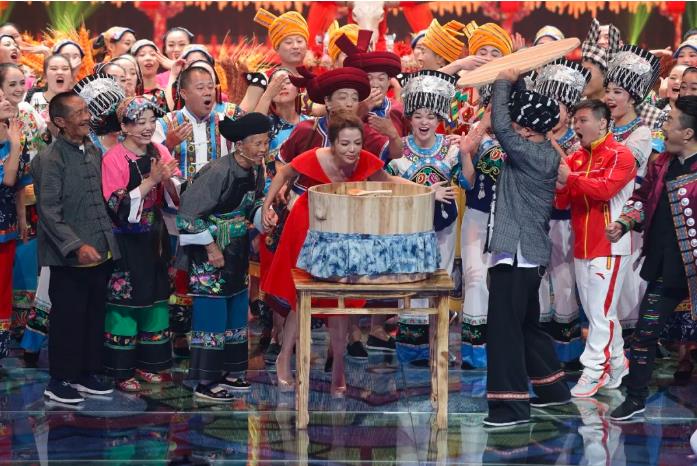 画好最大同心圆|新时代民族团结进步画卷系列之五 多彩中华 第7张-华体网体育官方网站最新活动 } writeDateInfo()