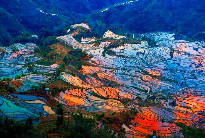 画好最大同心圆|新时代民族团结进步画卷系列之五 多彩中华 第17张-华体网体育官方网站最新活动 围绕铸牢中华民族共同体意识主线