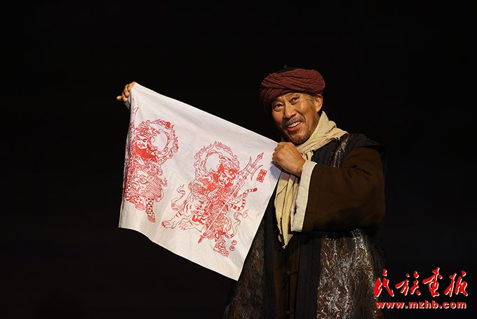 艺绘中华 共享盛会|话剧《赶大营》:波澜壮阔的“丝路津商”史诗 跨越百年的家国情怀 同心筑梦 第4张-华体网体育官网新人权益 if (myweekday == 0